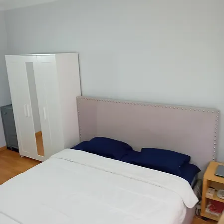 Casa Com Quartos Individuais Lisboa Rum i privatbostad *