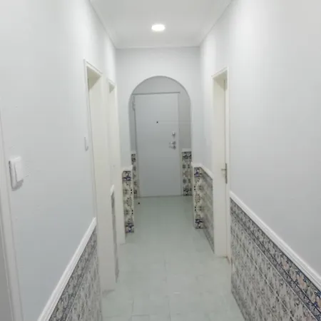 Casa Com Quartos Individuais Lisboa Rum i privatbostad